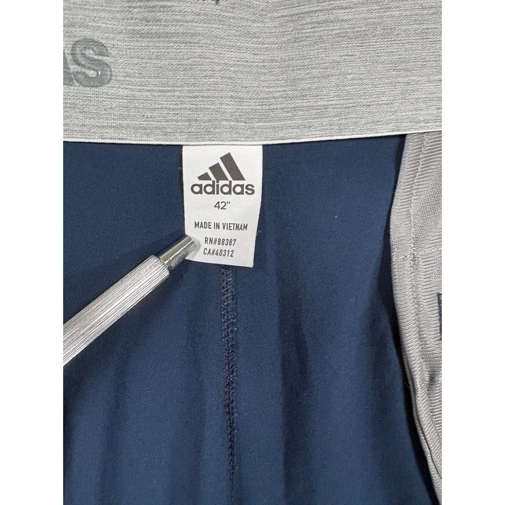 Adidas Mens Golf Shorts Navy Blue Flat Front Performance Size 42 RN88387
